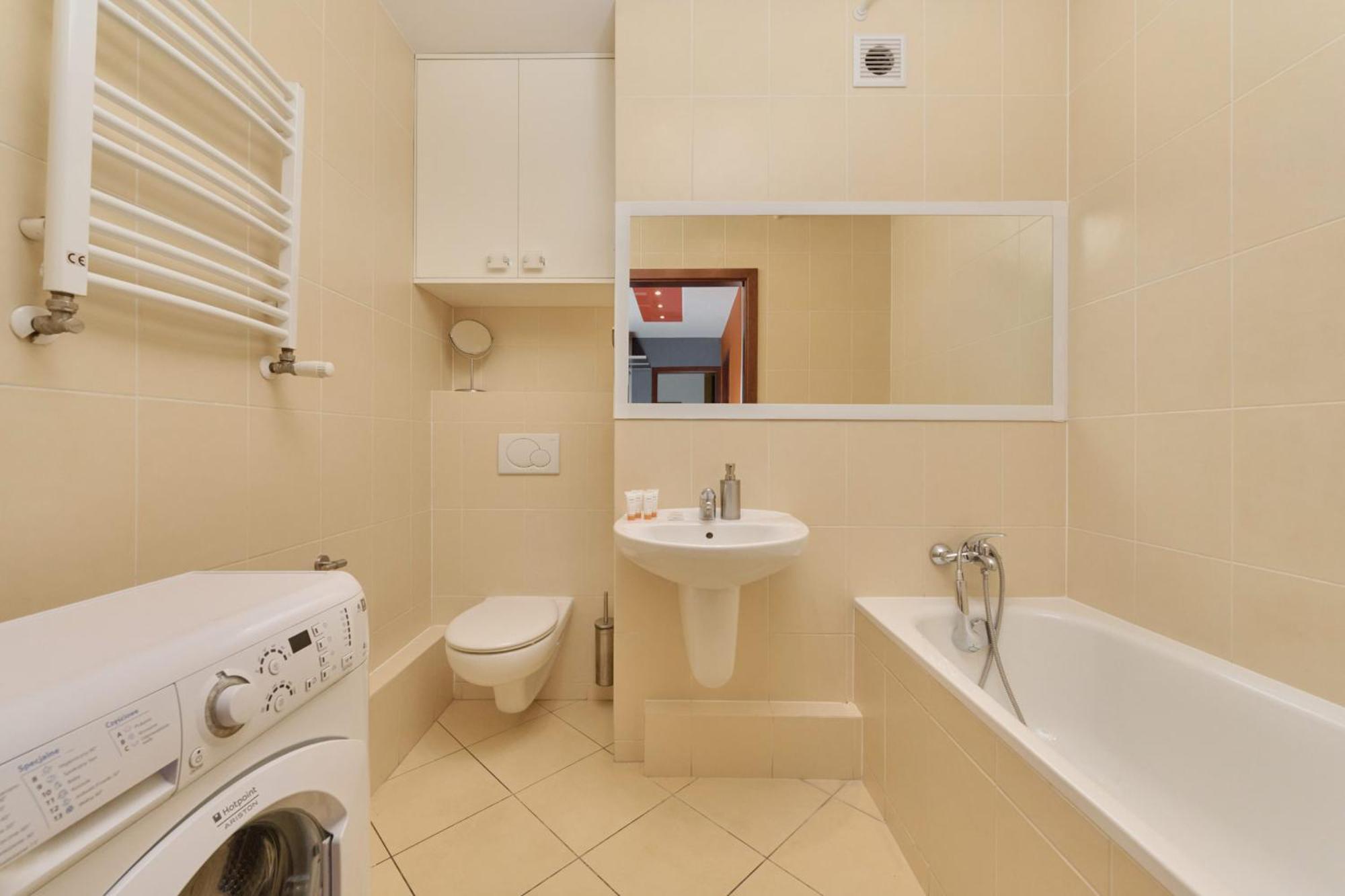 Teczowa Apartment In Wroclaw By Rent Like Home מראה חיצוני תמונה