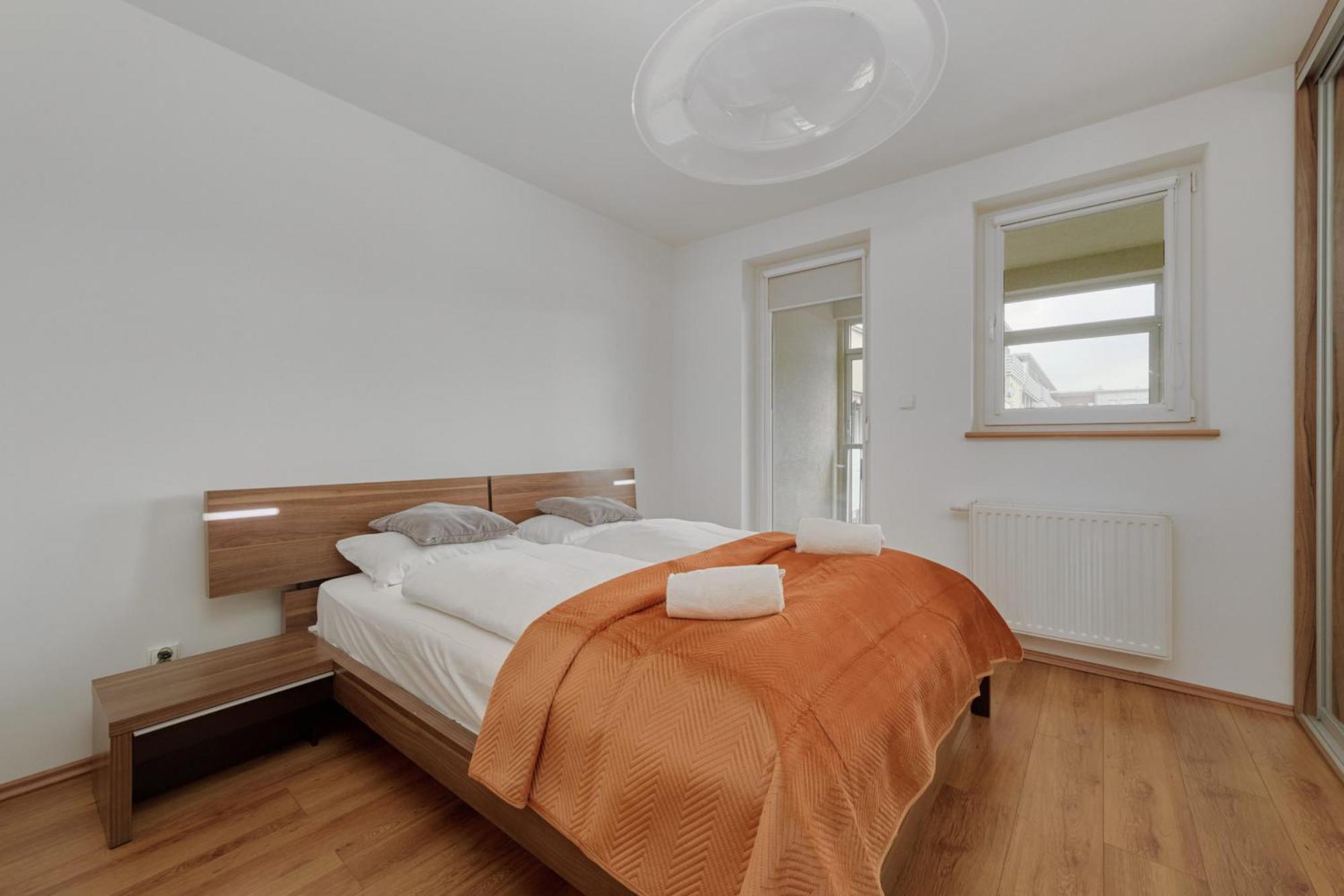 Teczowa Apartment In Wroclaw By Rent Like Home מראה חיצוני תמונה